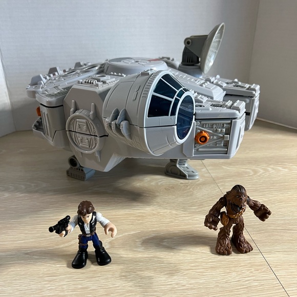 Star Wars Galactic Heroes Millennium Falcon - Picture 2 of 4